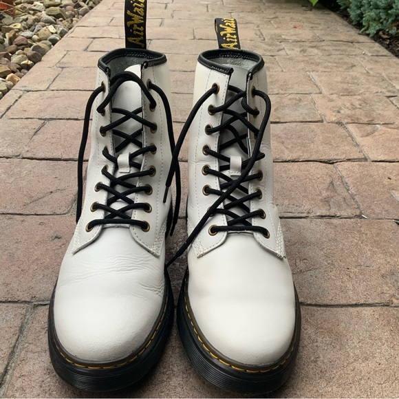 Dr. MARTENS | ZAVALA White Combat Boots | Mens 9 | Women’s 10 - Picture 3 of 10